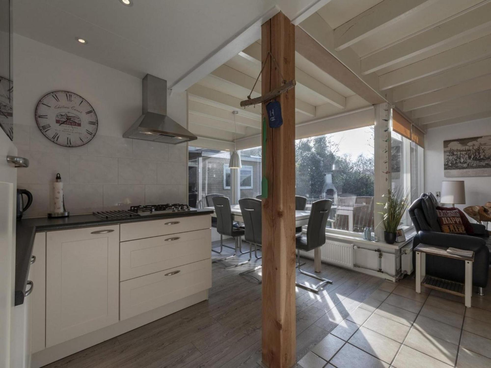Stylish Bungalow With A Large Garden Sint Maartensvlotbrug Eksteriør bilde
