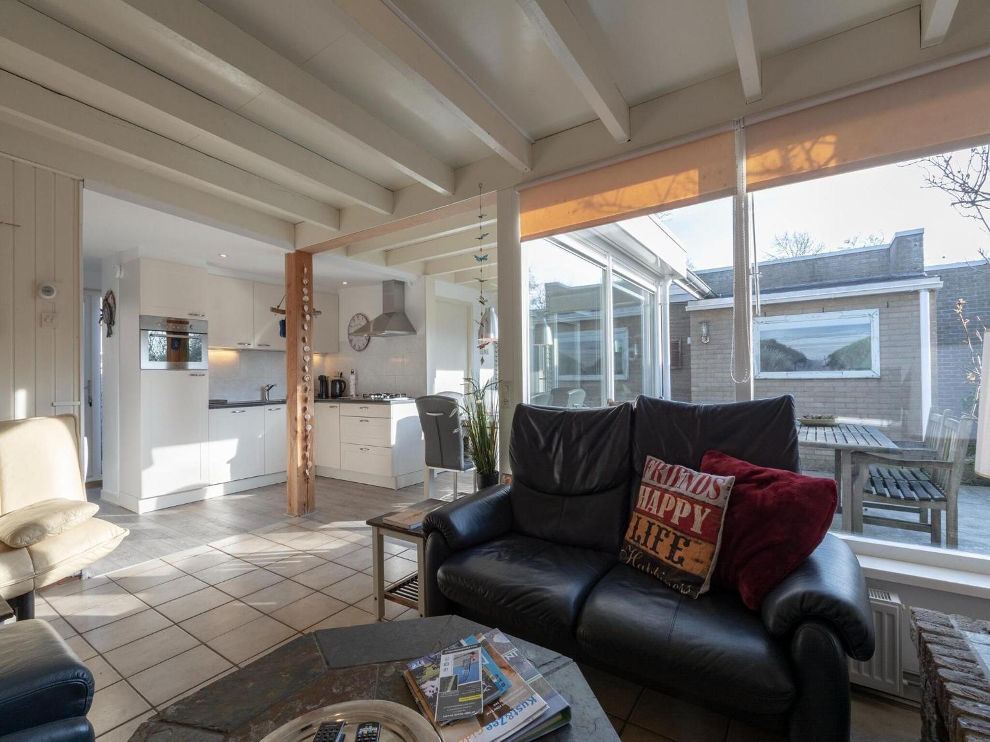 Stylish Bungalow With A Large Garden Sint Maartensvlotbrug Eksteriør bilde