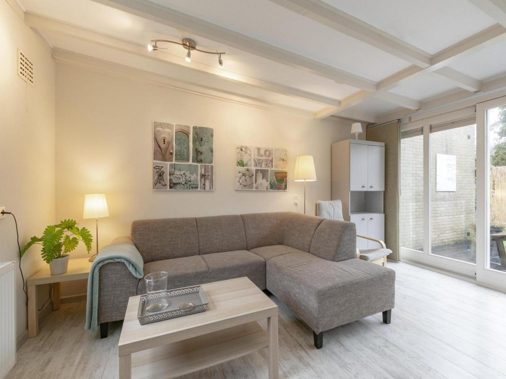 Stylish Bungalow With A Large Garden Sint Maartensvlotbrug Eksteriør bilde